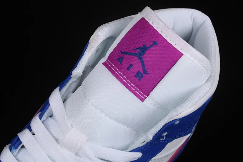 All categories Air Jordan Jordan series basketball shoes Air Jordan 1 Mid Air Jordan 1 Mid AJ1 Joe 1 white blue purple Chinese basketball shoes 554724-451
